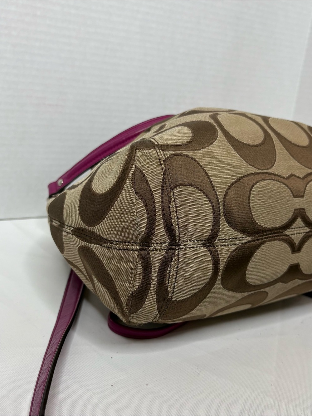 Coach Daisy Brown Signature Drawstring Shoulder/Crossbody Bag with Pink Trim - Picture 12 of 12